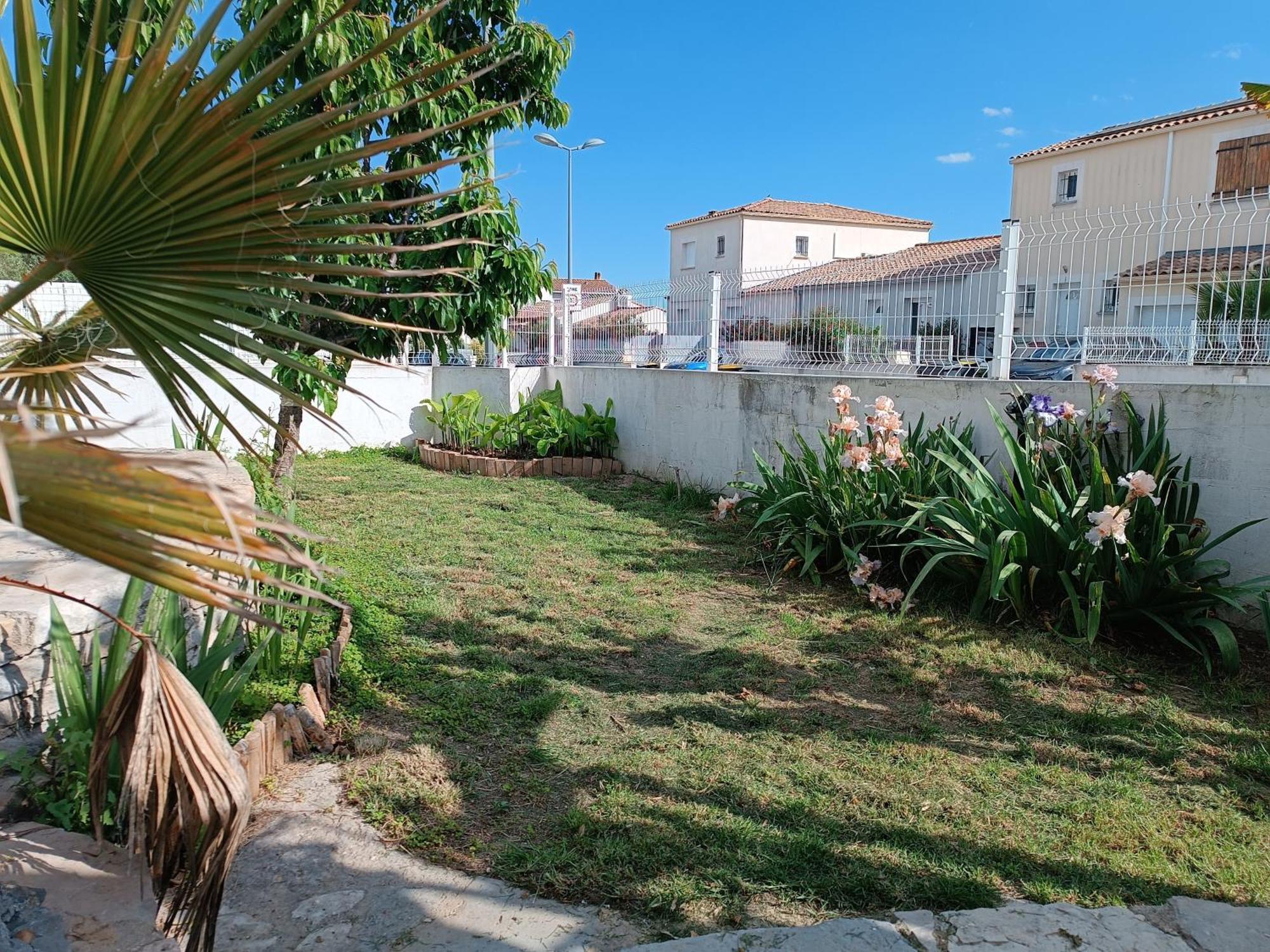 Chambres A Vacquieres Exterior foto